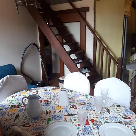 House Contu1000