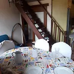 House Contu1000