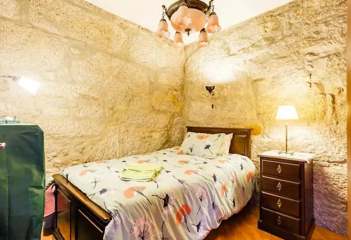 House Contu1000 * ポルト